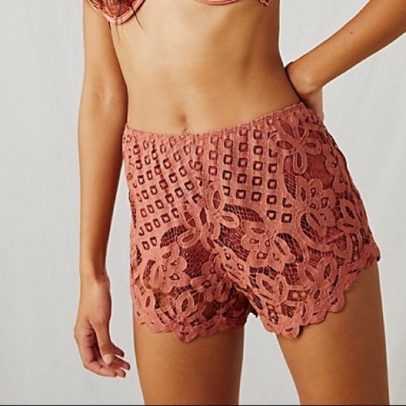 Free People adella shorts in lace size XS NWT - Picture 4 of 7